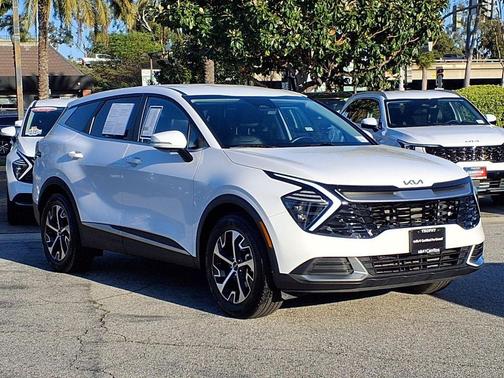 2025 Kia Sportage EX