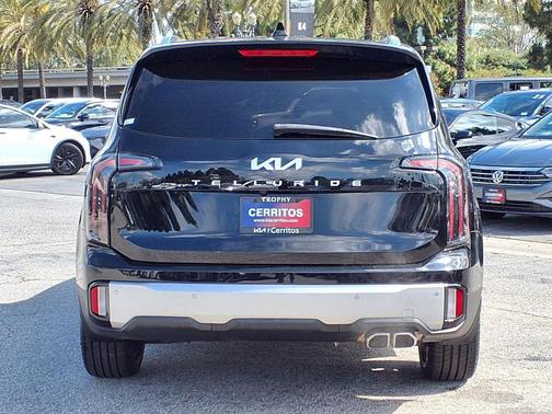 Ebony Black 2023 Kia Telluride EX