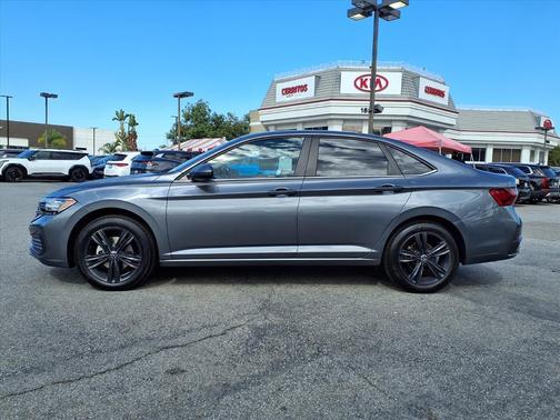 2023 Volkswagen Jetta 1.5T SE