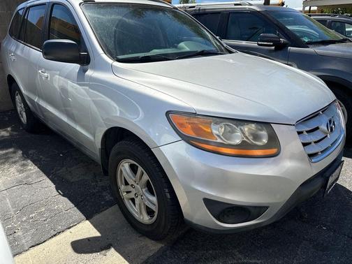 Moonstone Silver 2011 Hyundai SANTA FE GLS