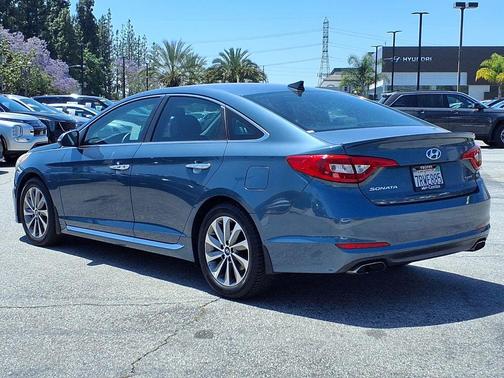 Nouveau Blue 2016 Hyundai SONATA Sport