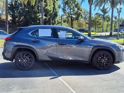 Cloudburst Gray 2022 Lexus UX 200 Base