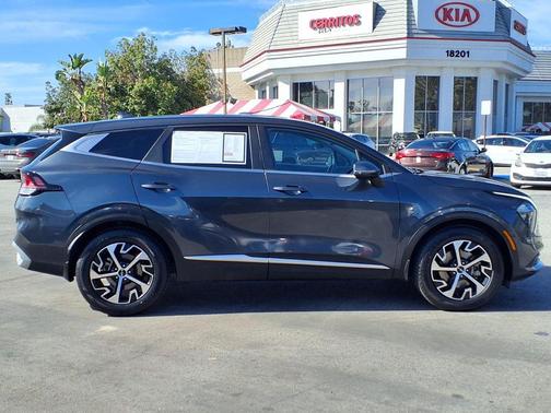 2023 Kia Sportage EX