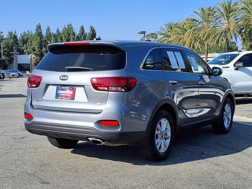 2020 Kia Sorento LX