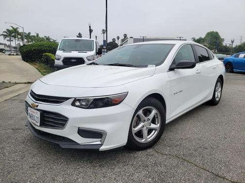 Summit White 2017 Chevrolet Malibu 1LS
