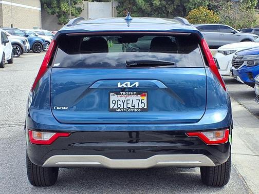 Mineral Blue 2023 Kia Niro EV Wind