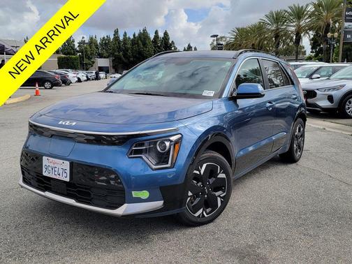 Mineral Blue 2023 Kia Niro EV Wind