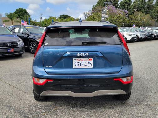 Mineral Blue 2023 Kia Niro EV Wind