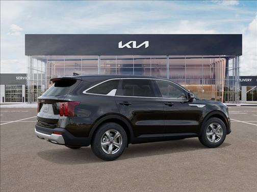 2025 Kia Sorento LX