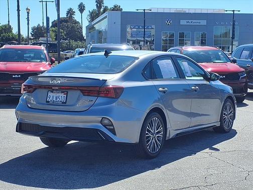 2022 Kia Forte GT-Line