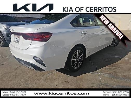 2023 Kia Forte LXS