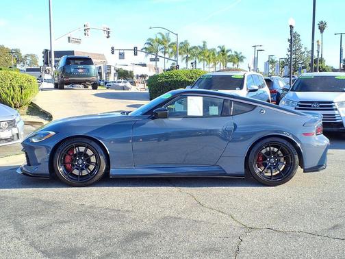2024 Nissan Z NISMO Auto