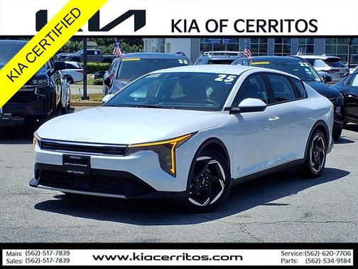 Snow White Pearl 2025 Kia K4 EX