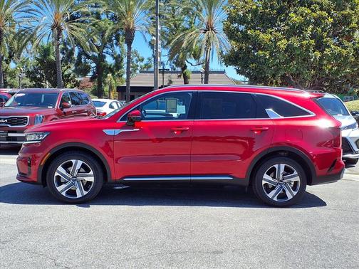 2022 Kia Sorento Plug-In Hybrid SX