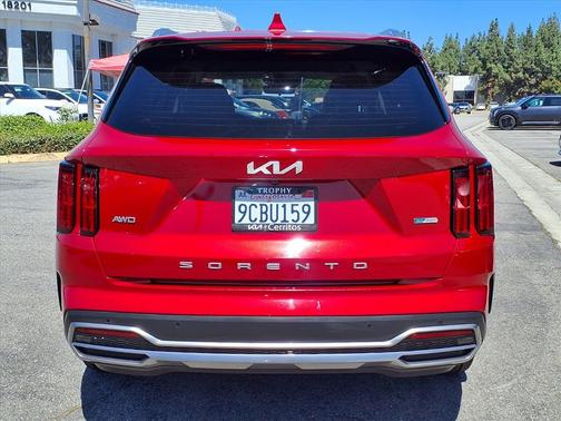 2022 Kia Sorento Plug-In Hybrid SX
