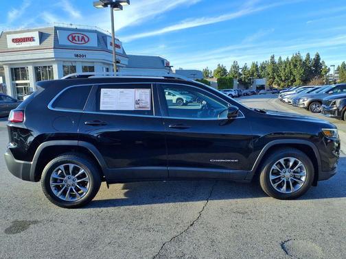 2019 Jeep Cherokee Latitude Plus