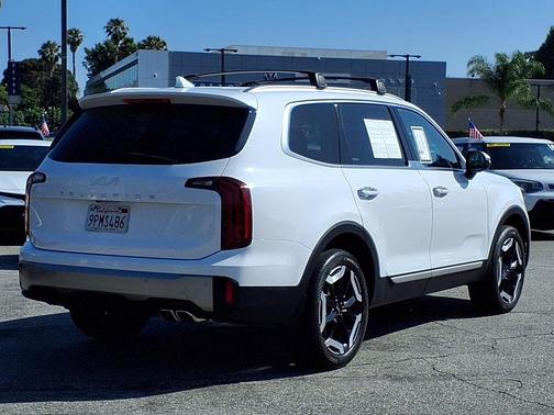 Glacial White Pearl 2025 Kia Telluride S