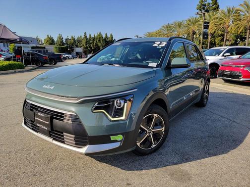 Cityscape Green 2023 Kia Niro Plug-In Hybrid EX