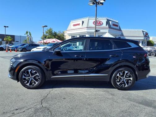 2025 Kia Sportage EX