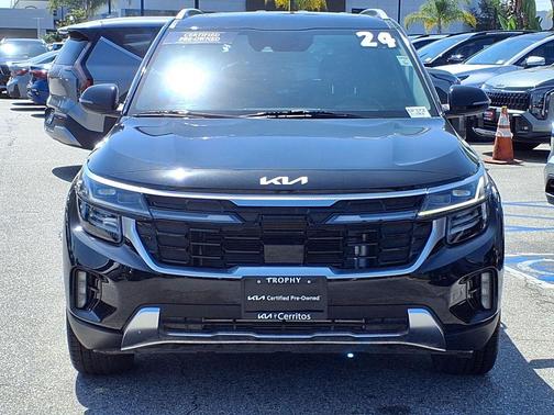 Fusion Black 2024 Kia Seltos SX Turbo