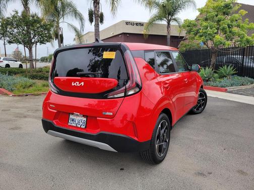 Inferno Red 2024 Kia Soul EX