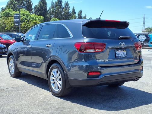 2020 Kia Sorento LX