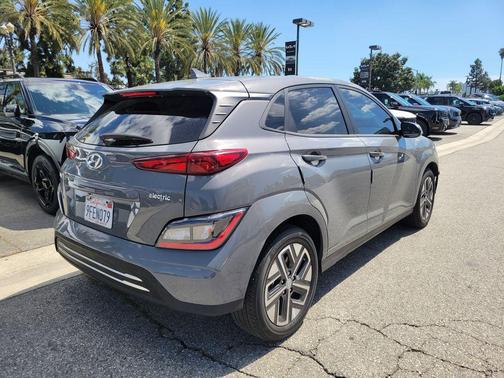 2023 Hyundai KONA EV SE