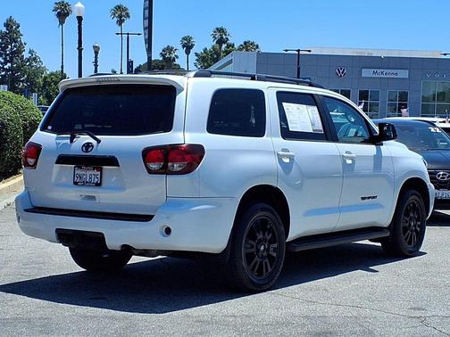 Wind Chill Pearl 2022 Toyota Sequoia TRD Sport