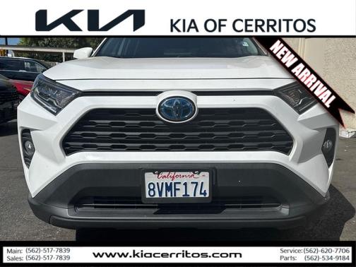 2021 Toyota RAV4 Hybrid XLE