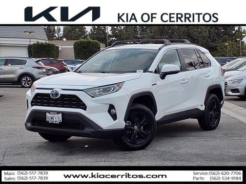 2021 Toyota RAV4 Hybrid XLE