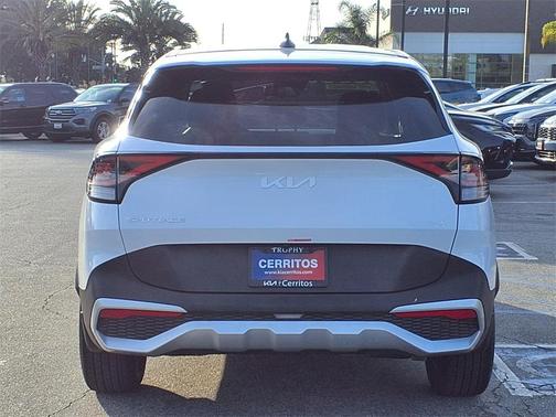 2025 Kia Sportage EX