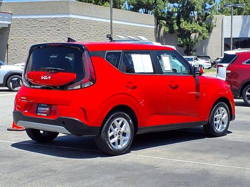 Inferno Red 2024 Kia Soul LX