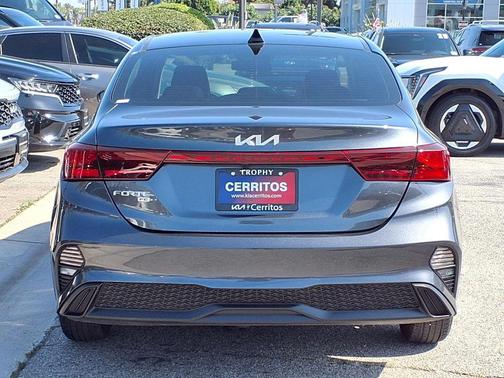 Gravity Gray 2024 Kia Forte LX