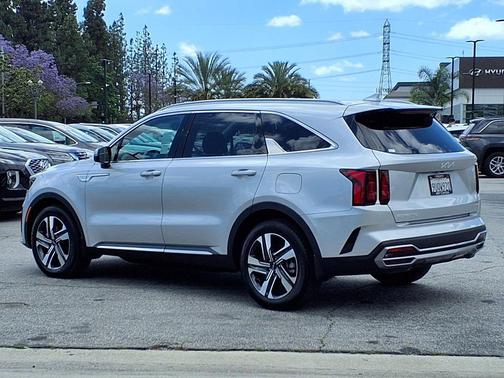 Silky Silver 2024 Kia Sorento Hybrid EX