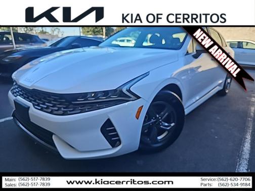 2022 Kia K5 LXS
