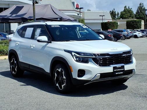 Snow White Pearl 2024 Kia Seltos EX