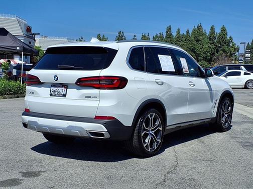 Alpine White 2021 BMW X5 sDrive40i