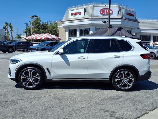 Alpine White 2021 BMW X5 sDrive40i