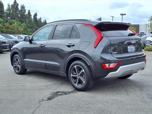 2025 Kia Niro LX