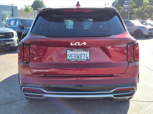 2023 Kia Sorento S