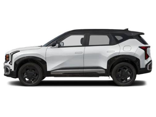 Snow White Pearl/Black Roof 2027 Kia Seltos X-Line S