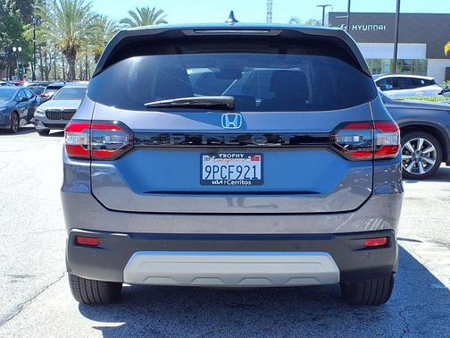 Modern Steel Metallic 2025 Honda Pilot EX-L