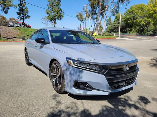 Sonic Gray Pearl 2022 Honda Accord Sport 1.5T