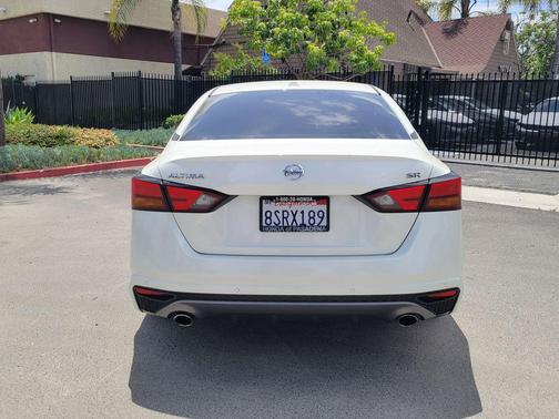 Pearl White Tricoat 2020 Nissan Altima SR FWD