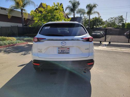 Snowflake White Pearl Mica 2023 Mazda CX-9 Touring Plus