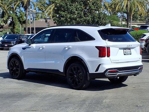 2023 Kia Sorento SX
