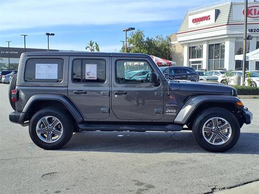 2021 Jeep Wrangler Unlimited Sahara