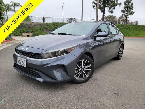 Gravity Gray 2022 Kia Forte LXS