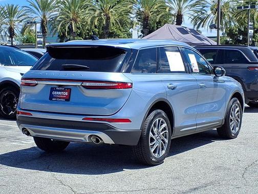 Elite Blue Metallic Clearcoat 2022 Lincoln Corsair Standard