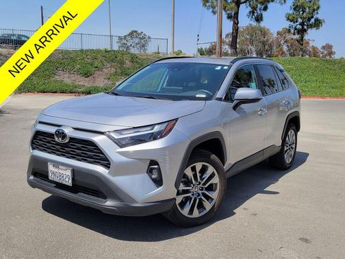 Silver Sky Metallic 2024 Toyota RAV4 XLE Premium